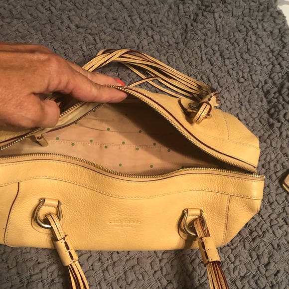 Kate Spade baguette barrel super cute - Picture 4 of 5